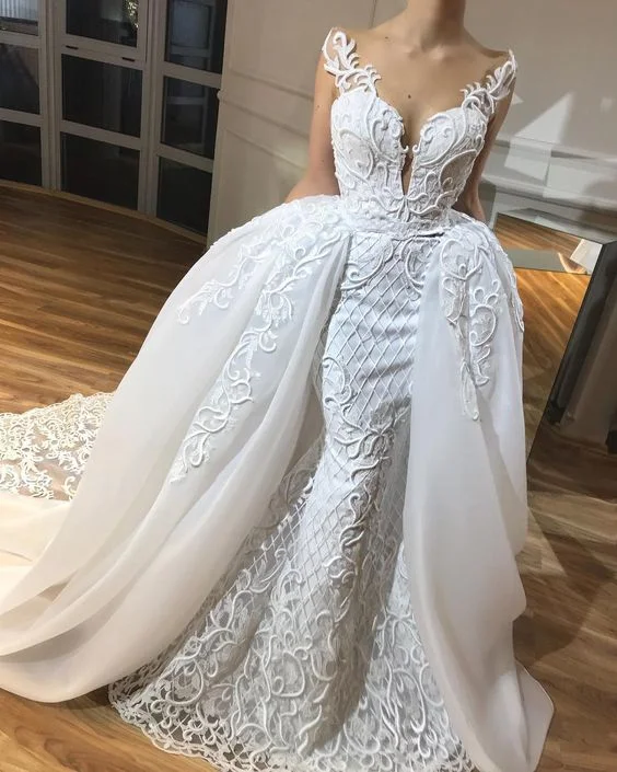 v neck elegant wedding dresses with detachable train lace appliqué elegant sleeveless modest wedding gown Lace Boho Dress