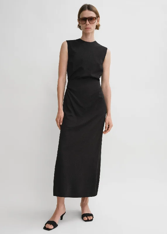 Fluid tie-waist dress black Short unclassified dresses